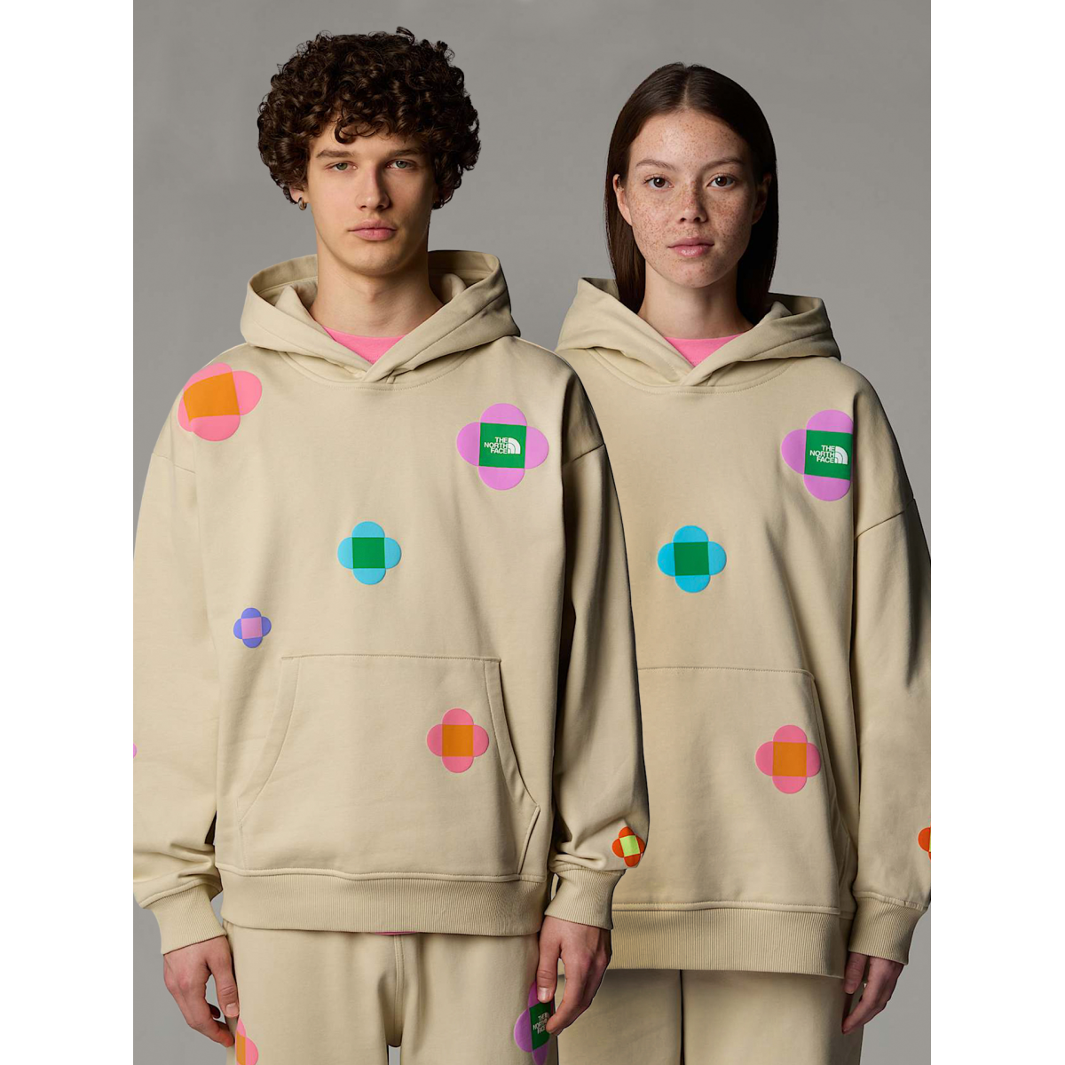 【The North Face】NSE x インカ・イロリ ブロッサム パーカー The North Face TNF X Yinka Ilori Let's Blossom Together