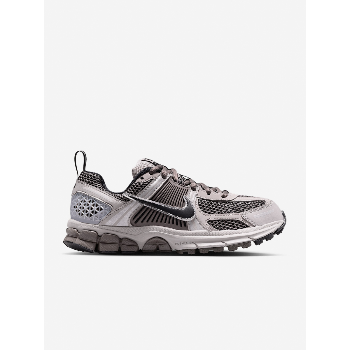 Nike Vomero 5 Grey Junior Sneakers - HF6998-010 - BZR Online Nike Vomero 5 Grey Junior Sneakers - HF6998-010 - BZR Online