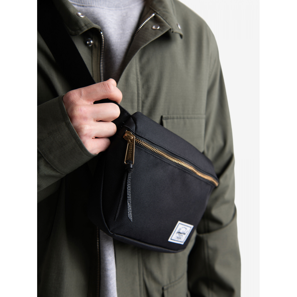 best travel.toiletry bag Small Travel Toiletry classic backpack XL Attractive and Protective Laptop Color:Blue Shweshwe while the other side