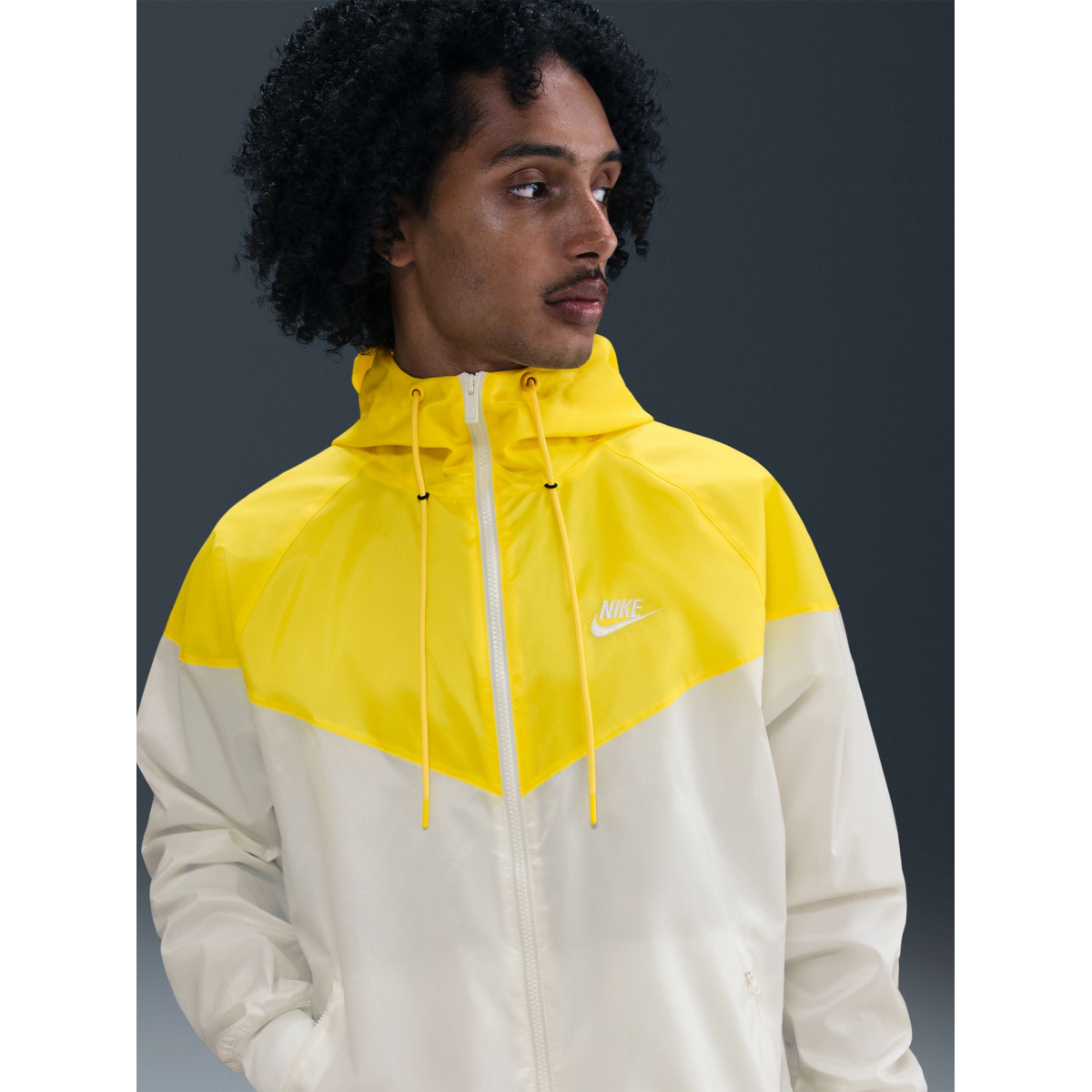 Nike Heritage Sportswear Windrunner White and Yellow Hooded